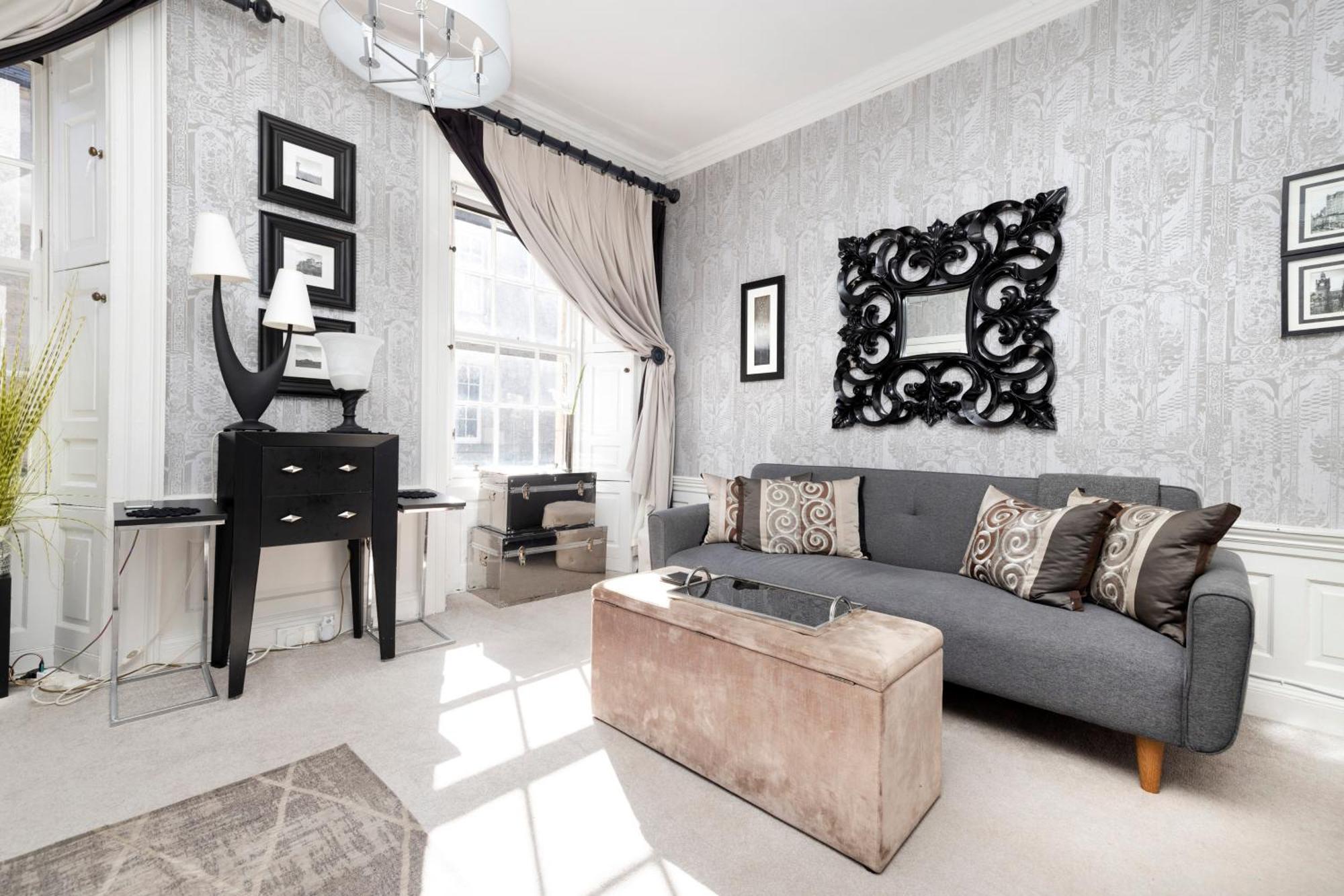 Joivy Exclusive Apartment At The Heart Of New Town EDI Exterior foto